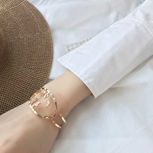 💕Last One🌟Abstract Minimalist Face Art Bracelet - Picture 5 of 9